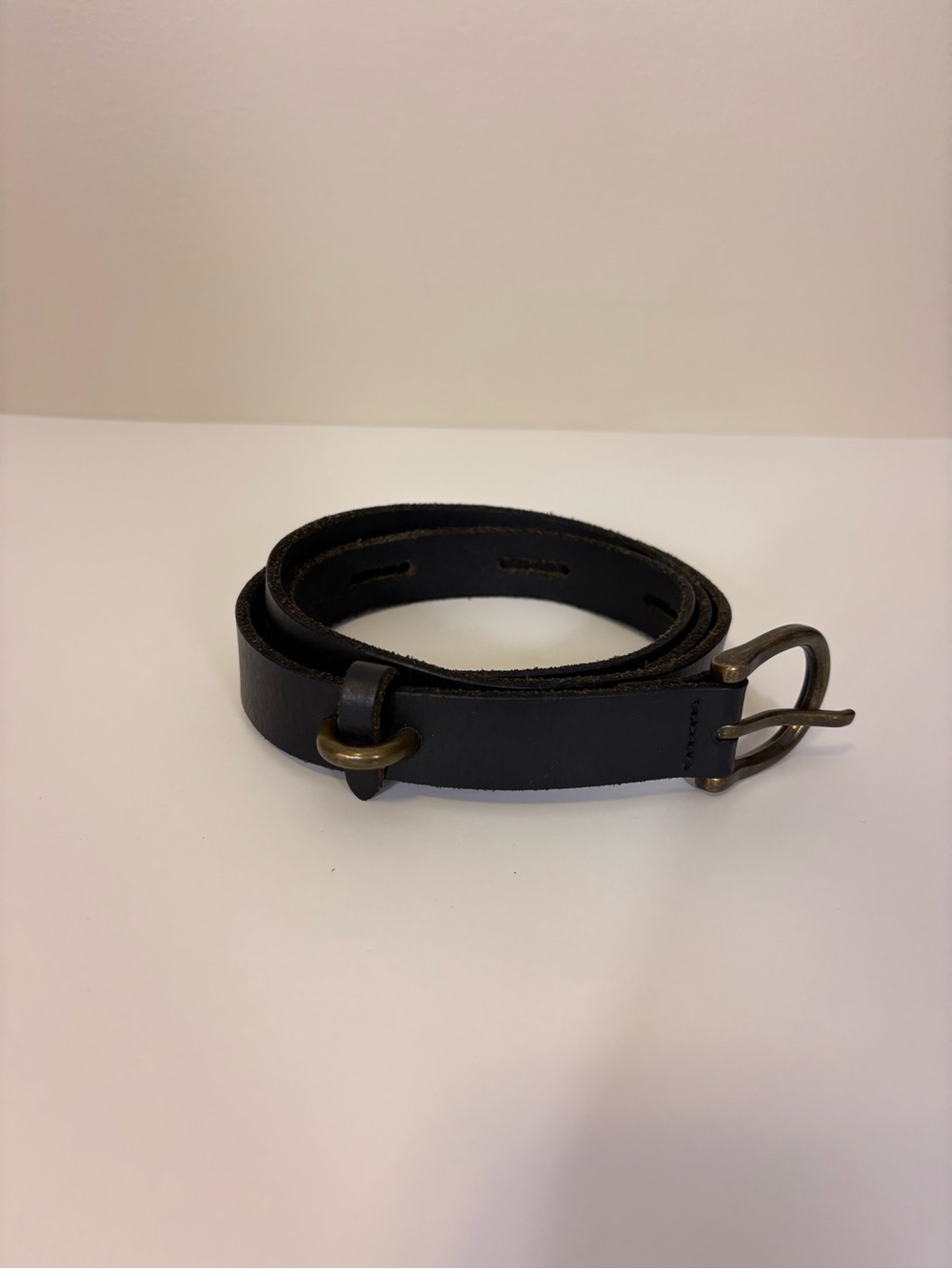 Black Leather Slit Cutout Detail Belt with Antique Brass Buckle Women’s XL